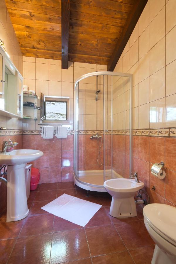 Villa Robinson Petrovazzo Esterno foto